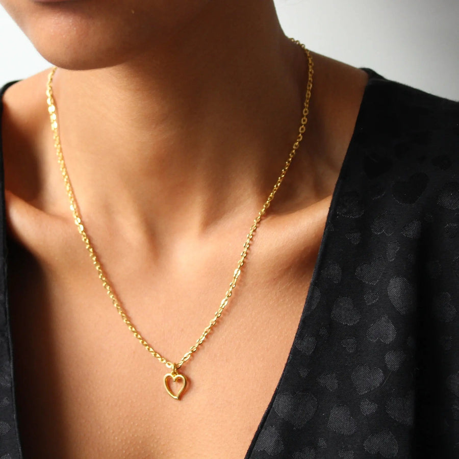 1980s Vintage Heart Necklace - 18 Carat Gold Plated Vintage Deadstock Necklace Jagged Metal 