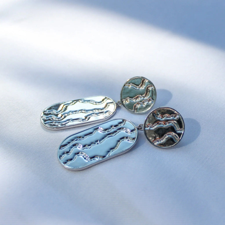 1980s Vintage Modernist Earrings for pierced ears - Sterling Silver Earrings Jagged Metal 