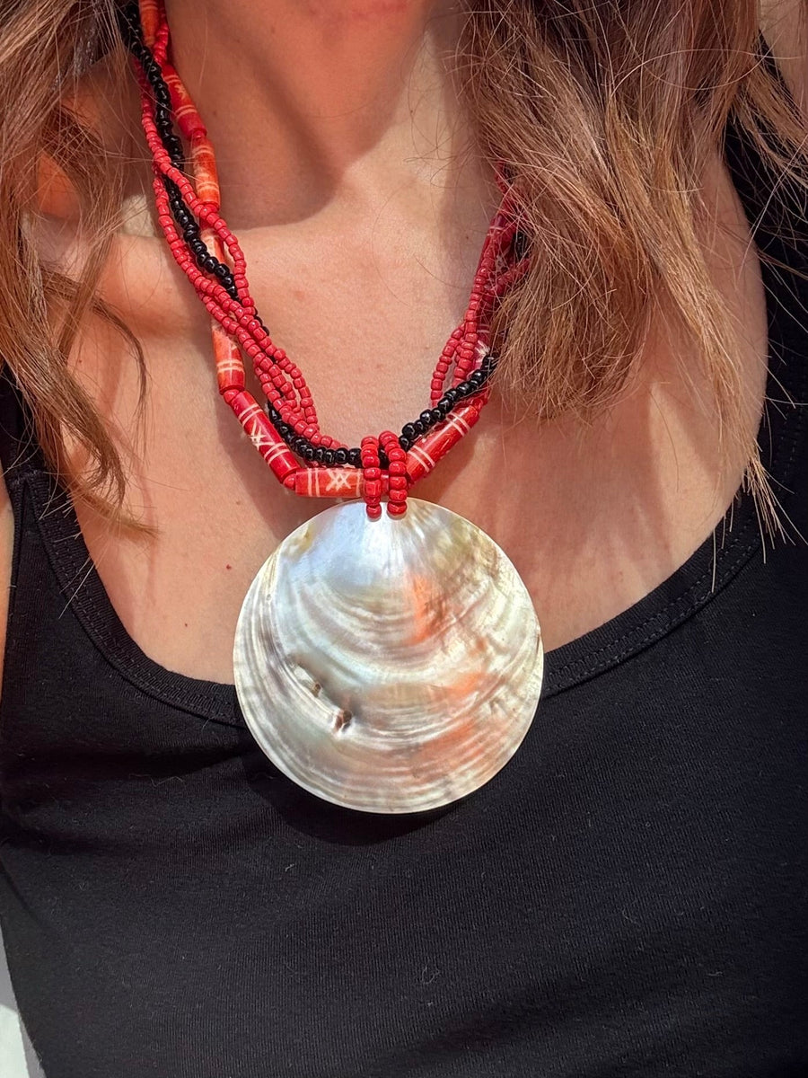 Vintage Mother of Pearl & Bone Shell Necklace Necklace Jagged Metal 