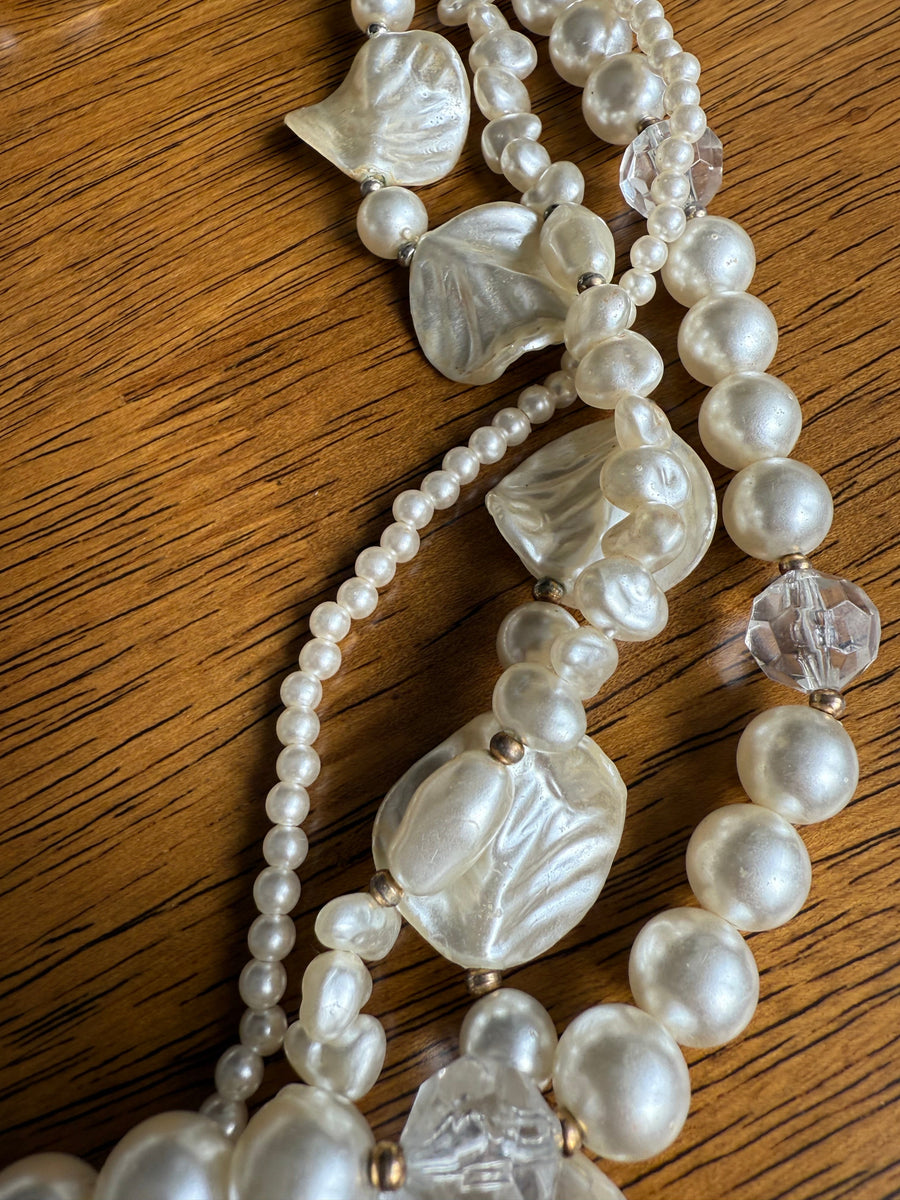 Vintage Multi-Strand Pearl Choker Necklace Necklace Jagged Metal 