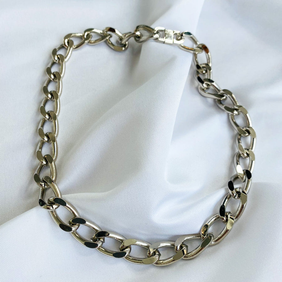  Vintage 80s Chunky Curb chain Necklace - Silver Plated (Dead-stock Collection) - JAGGED METAL - VINTAGE DESIGNER JEWELLERY